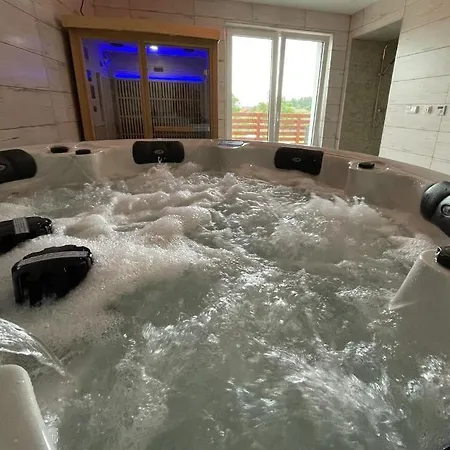 Wellness - Brana Na Sumavu Ferienhaus Sobesice